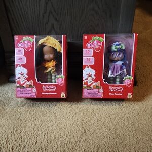 Orange Blossom and Plum Pudding Dolls